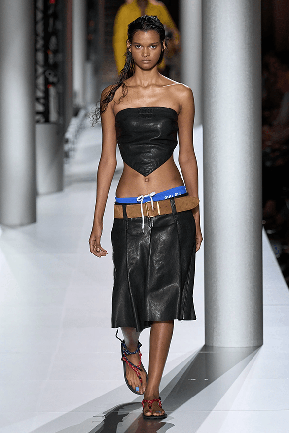 Phong cách trường học đặc sắc của Miu Miu sẽ lại "gây bão"? - 5