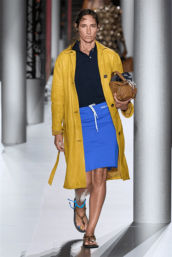 Phong cách trường học đặc sắc của Miu Miu sẽ lại "gây bão"? - 2