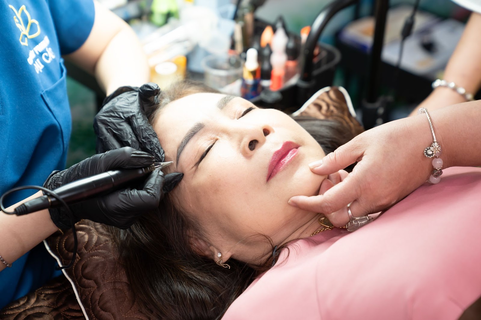 Điêu khắc Chân mày giúp khắc phục khuyết điểm trên khuôn mặt