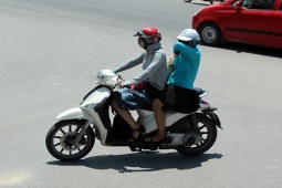 Tin tức trong ngày - Thời tiết ngày 5/10: Nắng khắp 3 miền, có nơi trên 35 độ C