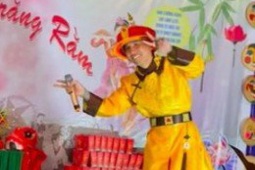 Tin tức trong ngày - "Giang hồ mạng" Phú Lê tổ chức trung thu trong trường học: Động thái từ UBND tỉnh