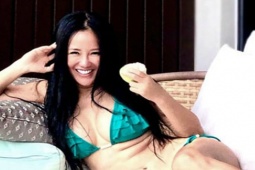 Giải trí - Diva Hồng Nhung lên tiếng khi bị nghi ngờ "lép vế" trước dàn "Chị đẹp" bản Việt
