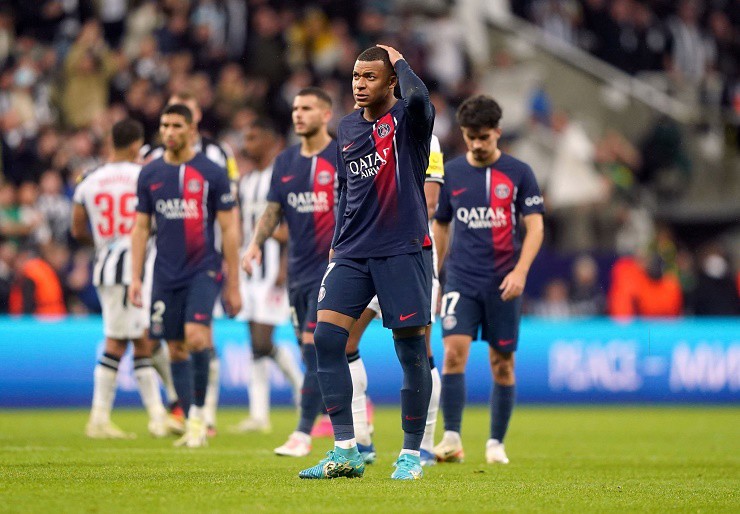 PSG thua sốc Newcastle trong ngày Mbappe bất lực