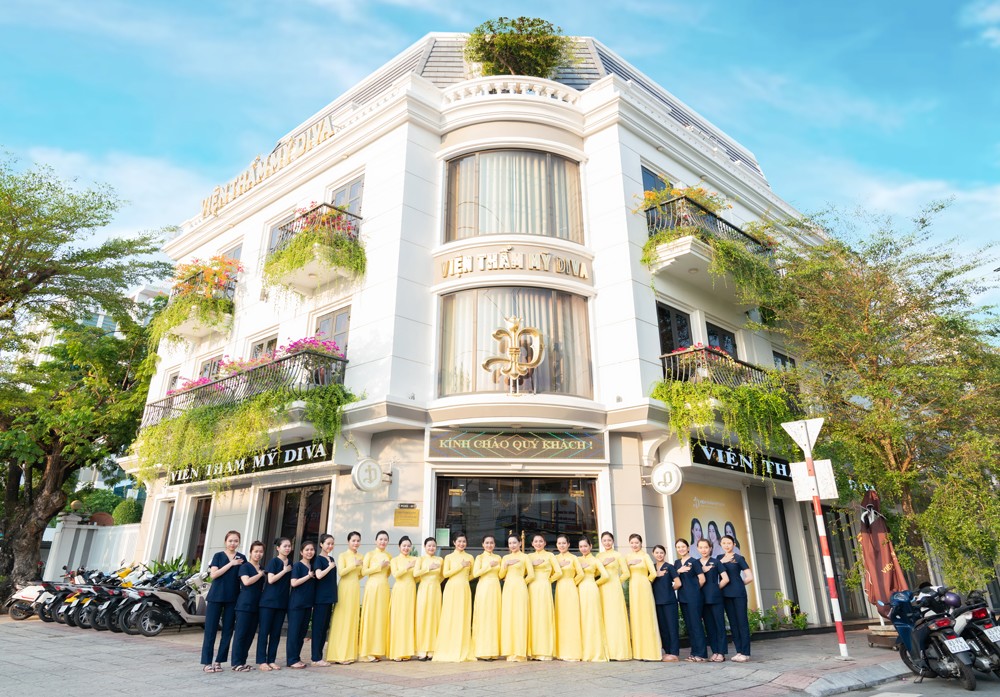 DVA GROUP chinh phục trọn vẹn niềm tin của khách hàng với văn hóa “Phục vụ từ trái tim”.