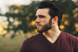 Đàn ông - Bí mật phương pháp Mewing để có đường viền hàm dưới đẹp săn chắc