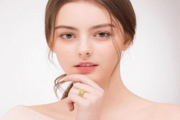 Làm đẹp - Một thành phần chống bít tắc lỗ chân lông trả lại làn da láng o