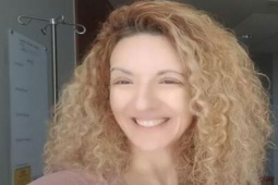 Sức khỏe đời sống - Đột nhiên sụp mí mắt, cô gái nhận kết quả mắc 2 bệnh nguy hiểm, trong đó có ung thư