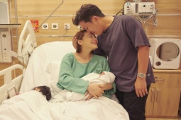 Đời sống Showbiz - Nhã Phương sinh quý tử cho Trường Giang