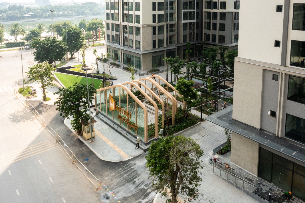 Hạ tầng nội bộ thuộc khuôn viên dự án Masteri West Heights đã hoàn thiện khang trang.