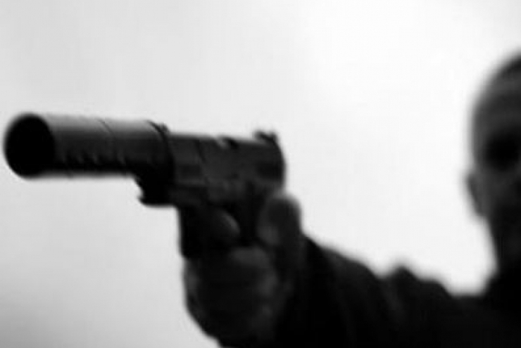 Cuộc tình bi kịch của nữ huấn luyện viên thể hình xinh đẹp: Thi thể trên ghế sofa