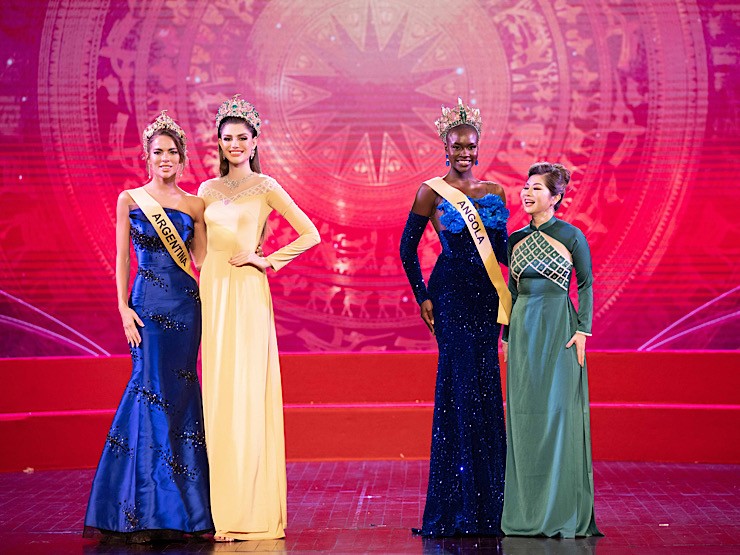 &#34;Đặc sản&#34; Miss Grand International 2023: Lê Hoàng Phương hô tên đầy uy lực - 10