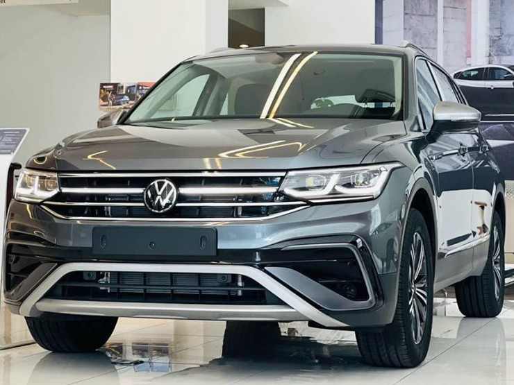 Mua xe Volkswagen trong tháng này, khách hàng Việt nhận giảm giá lên đến 350 triệu đồng - 1