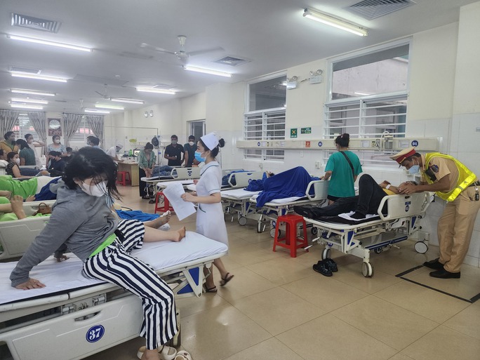Bệnh viện Đa khoa Thiện Hạnh bấm nút báo động đỏ để tập trung cấp cứu cho các nạn nhân