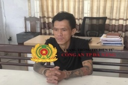 Pháp luật - Đang dọn dẹp dưới bếp giật mình vì tiếng con kêu "ba ơi, cướp cướp"