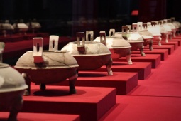 Thế giới - Có gì trong lăng mộ bị trộm 7 lần của Tào Tháo?