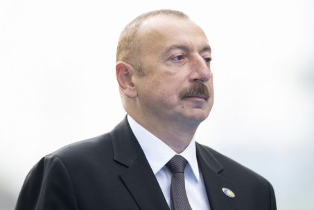 Tổng thống Azerbaijan cảnh báo Pháp hỗ trợ quân sự Armenia