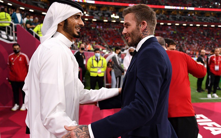 Beckham (phải)&nbsp;từng là đại sứ cho World Cup 2022&nbsp;ở Qatar