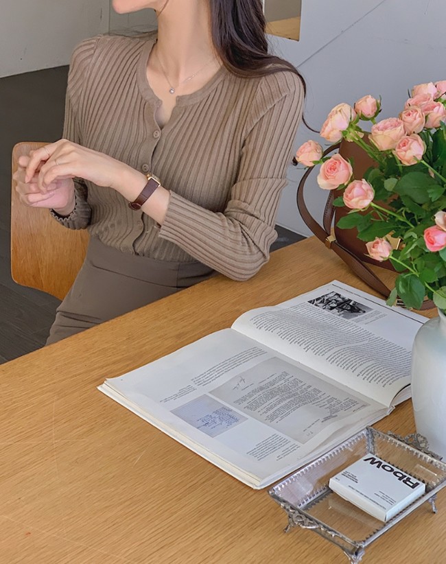 Nàng điệu đà đừng bỏ qua những kiểu áo len này - 6