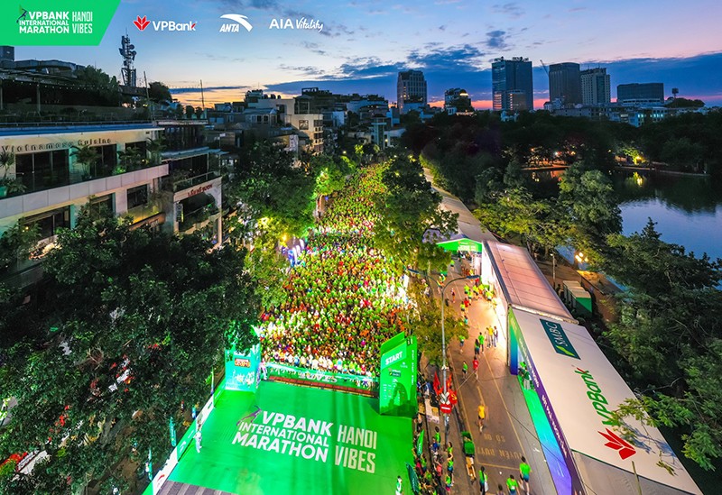 Wellness By Venesa tiếp sức giải chạy VPbank Hanoi International Marathon 2023 - 1