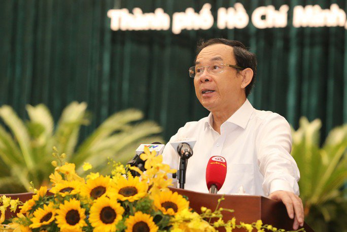 Ủy viên Bộ Chính trị, Bí thư Thành ủy TP HCM Nguyễn Văn Nên phát biểu khai mạc hội nghị