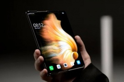 Thời trang Hi-tech - Sắp có smartphone màn hình cuộn đầu tiên trên thế giới