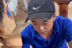 Pháp luật - Bắt giữ tài xế chở quá tải, "mua sỉ" ma túy sử dụng