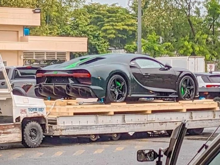 Siêu phẩm triệu đô Bugatti Chiron Super Sport xuất hiện tại Cambodia - 1