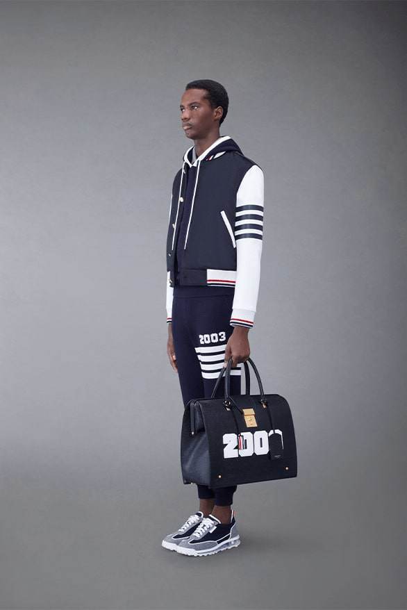 Phong cách đàn ông mặc váy trong bộ sưu tập của Thom Browne - 4