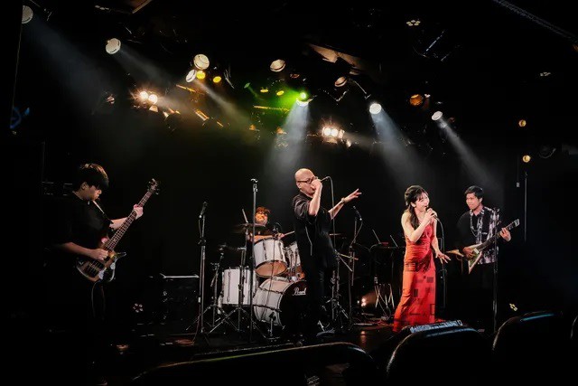 Kurrock - ban nhạc rock người Việt đầu tiên tại Nhật.