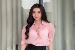 Thời trang - Quỳnh Kool diện áo sơ mi xuyên thấu, khoe khéo nội y mà không phản cảm