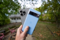 Thời trang Hi-tech - Video: Camera iPhone 15 Pro Max “đè bẹp” Pixel 8 Pro