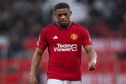 Bóng đá - Biến động MU: Tương lai Martial ở "chế độ chờ", 2 SAO sắp được gia hạn