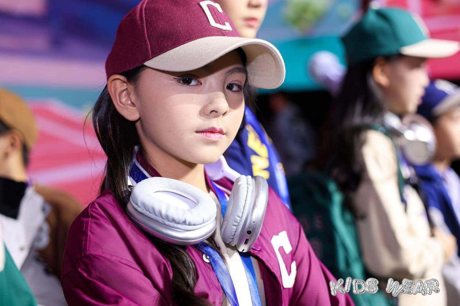 Khí chất "ngời ngời" của nàng mẫu nhí xinh đẹp.