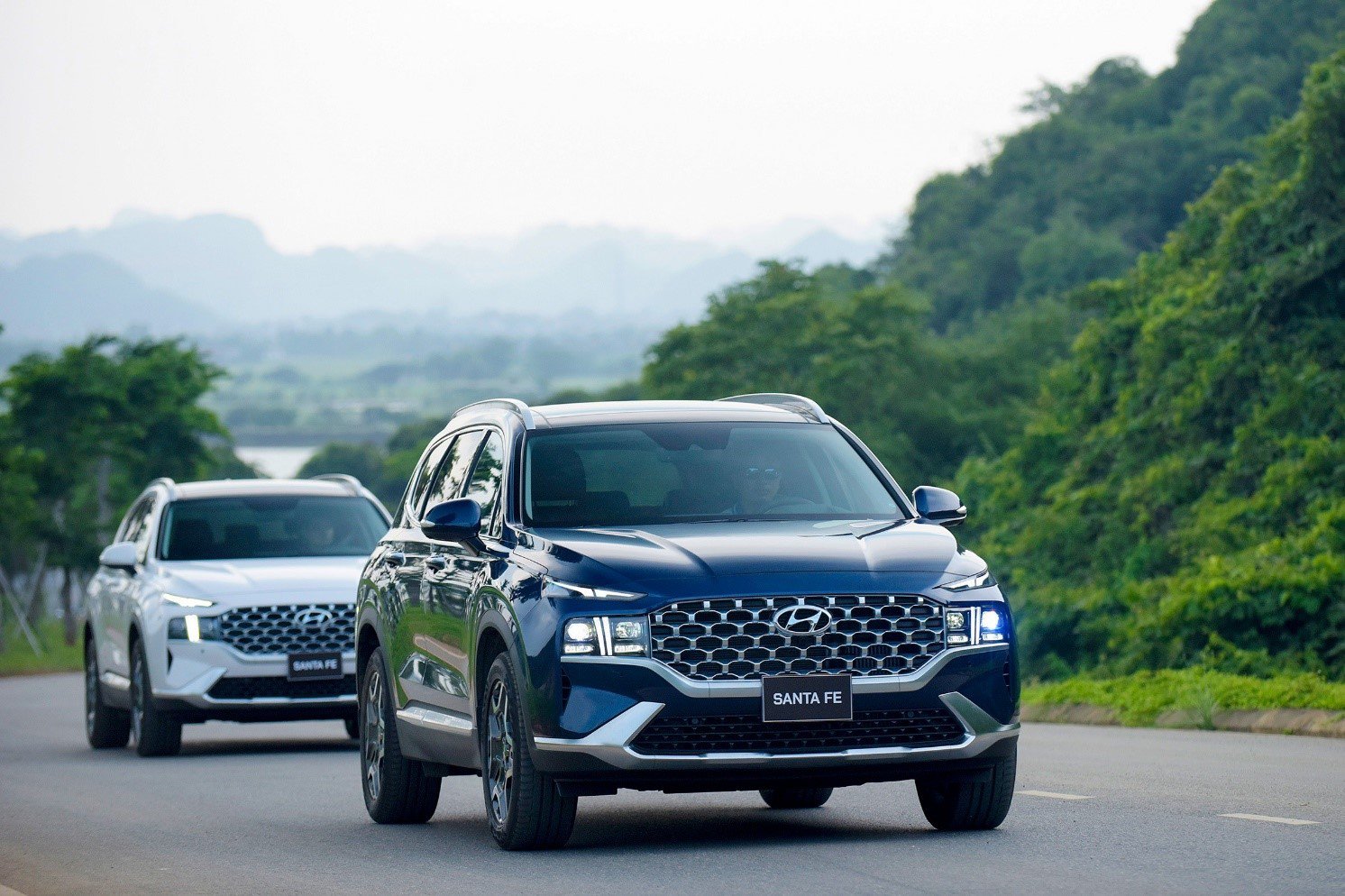 Hyundai Tucson và Santa Fe điều chỉnh giá bán giảm tới 191 triệu đồng - 3