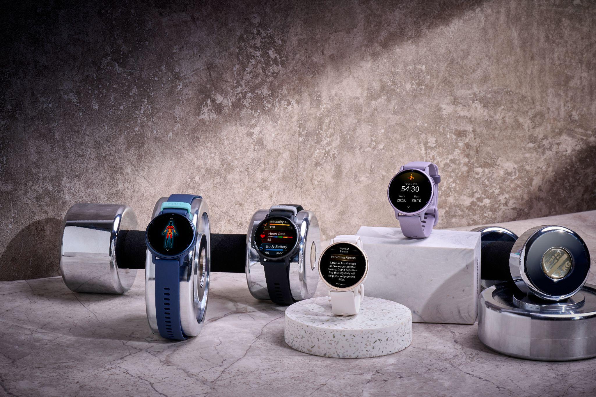 Thiết kế tối giản nhưng không đơn điệu của Garmin vívoactive 5 sẽ phù hợp cho cả nam lẫn nữ