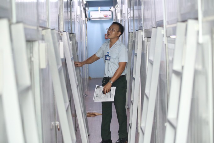 Đoàn liên ngành TP HCM kiểm tra căn nhà rộng hơn 500 m2.