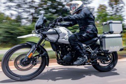 Xế nổ mới Royal Enfield Himalayan 452 ra mắt toàn cầu