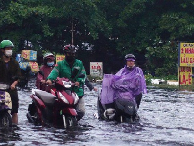 Tin tức trong ngày - Nam bộ mưa rất lớn kèm triều cường trong hai ngày cuối tuần