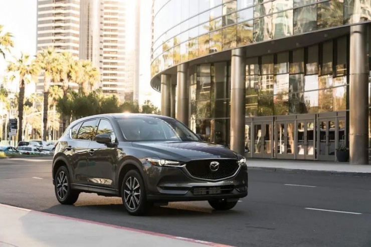 Mazda CX-5 2018. Ảnh: Motorbiscuit.