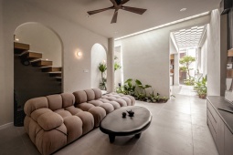 Kinh doanh - Nhà ống ở phố vẫn có tới 7 khu vườn "rải" khắp nhà, gây "sốt" vì quá dễ thương