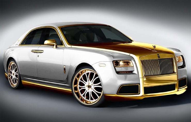 7. Rolls-Royce Milano Fenice Ghost Diva đẹp long lanh với vẻ ngoài nội thất được dát vàng. Nổi bật là các chi tiết như tay nắm cửa mạ vàng 24K. Mẫu xe này có giá ước tính lên đến 3 triệu USD (73,365 tỷ đồng).