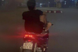 Xác định chủ phương tiện vụ lái xe máy bằng chân ở Đồng Nai