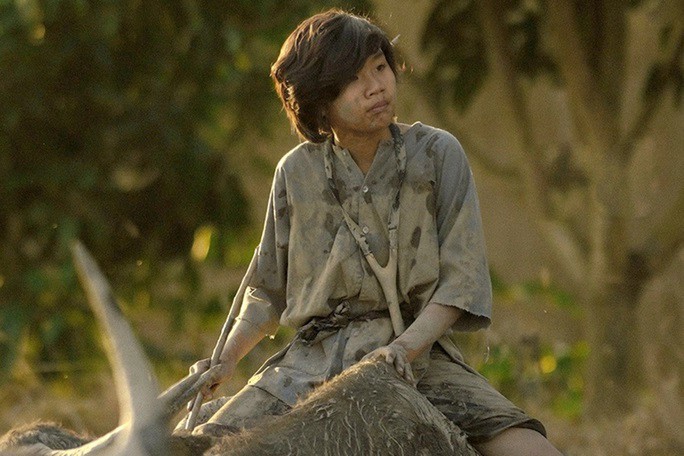 B&eacute; C&ograve; trong phim "Đất rừng phương Nam"