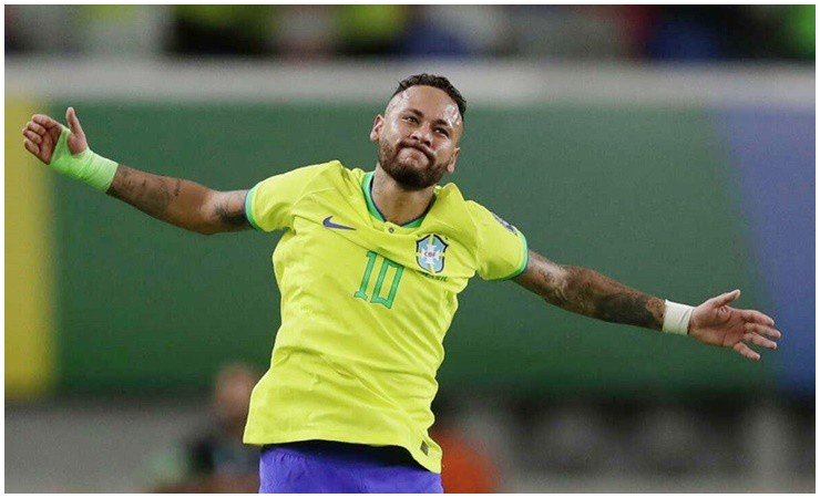 Neymar là một trong những cầu thủ hàng đầu của Brazil, nổi tiếng là người đào hoa. 

