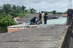 Thượng úy Công an bị chấn thương nặng khi tiếp cận đối tượng nghi “ngáo đá” trên mái nhà