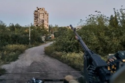 Thế giới - Chỉ huy Ukraine nói về cuộc tấn công lớn nhất trong nhiều tháng của Nga ở Avdiivka