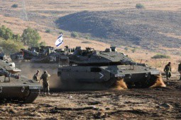 Israel cập nhật số con tin bị Hamas bắt giữ, cảnh báo lực lượng ở nước láng giềng