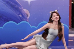 Làm đẹp - Chi Pu quá xinh đẹp, hút fan tại chương trình tạp kỹ "rating" top 1 Trung Quốc