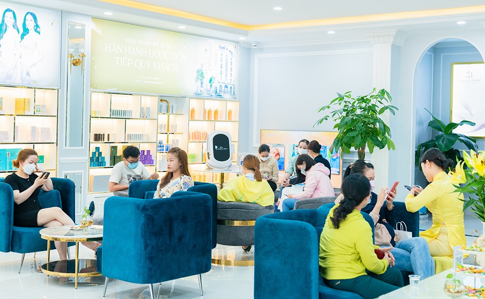 Viện thẩm mỹ DIVA hiện đang phụng sự hơn 7 triệu lượt khách hàng trên cả nước.