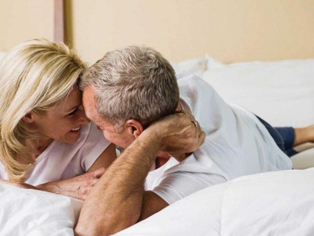 Sức khỏe đời sống - Vợ bỗng chỉ ngủ riêng không muốn gần gũi chồng: Chuyên gia chia sẻ điều gây tắt lịm ‘lửa tình’